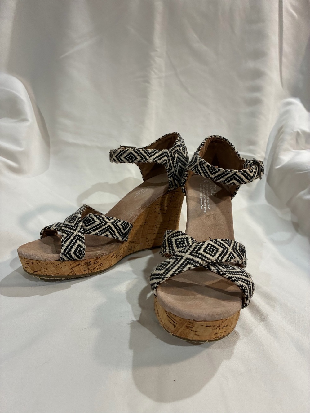 TOMS Black and White Woven Wedge Sandal